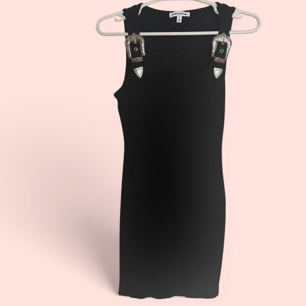 Pretty garbage belt buckle bodycon